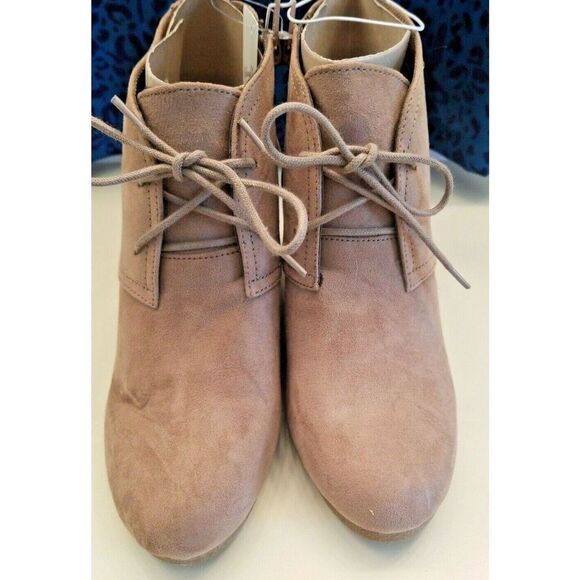 Women's Universal Thread 9 Suede Platform Wedge Ankle Bootie NEW Size 9 Tan - Picture 4 of 6